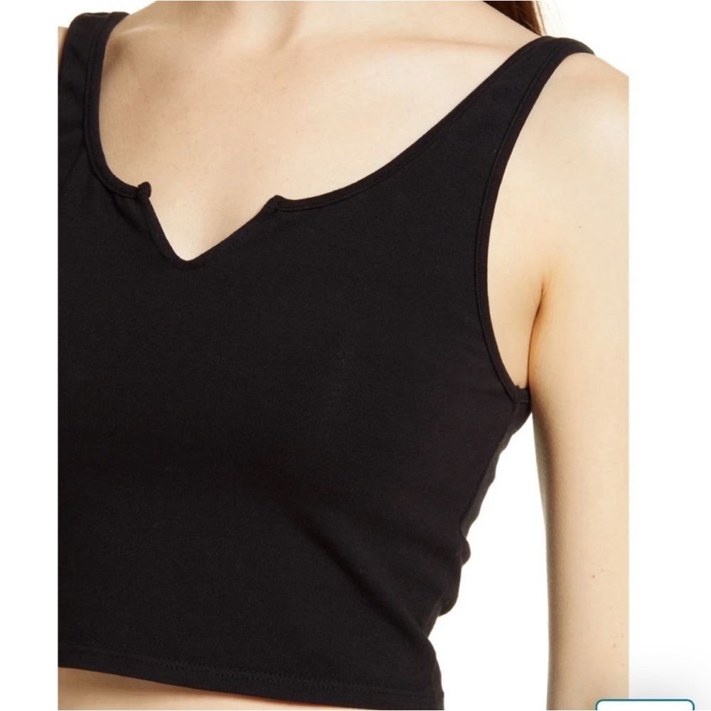 Good American Notched Neck Crop Tank in Black